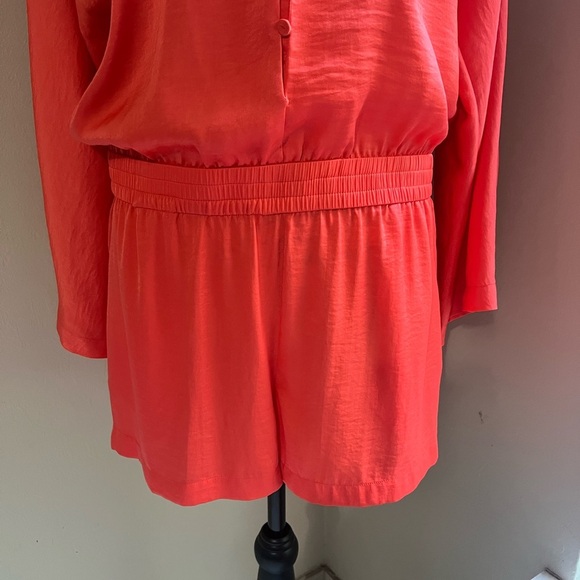 BCBGMaxAzria Coral Blouse - Picture 3 of 9